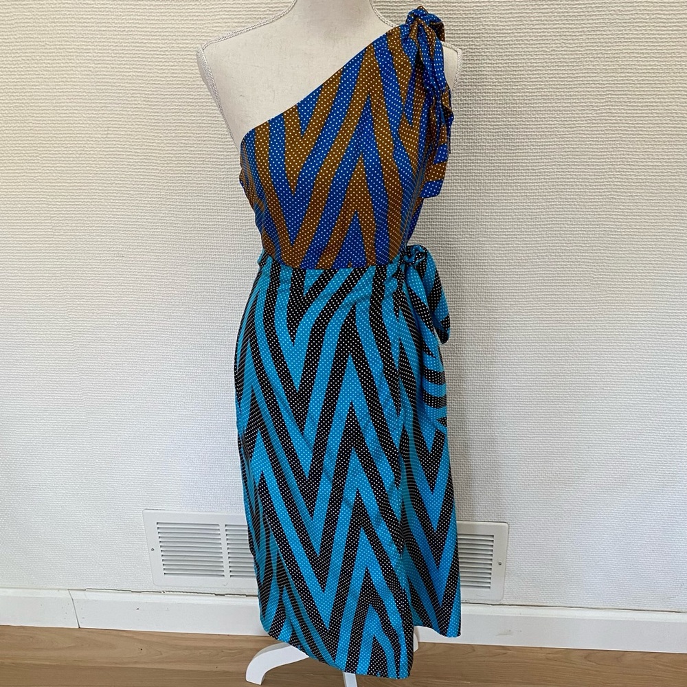 Diane Von Furstenberg one-shoulder dress - Picture 5 of 7
